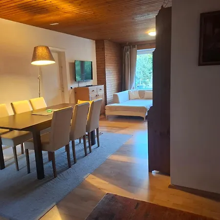 Quiet Attic With Large Garden Near Vienna * Purkersdorf