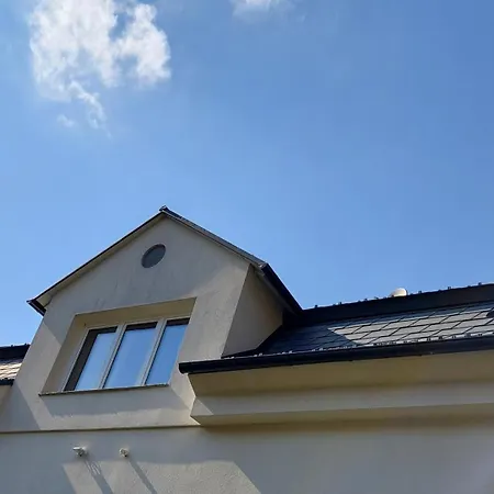 Apartmán Quiet Attic With Large Garden Near Vienna Purkersdorf
